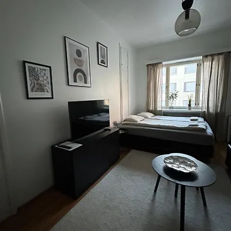 Apartment Small Cozy In City Area Helsinki